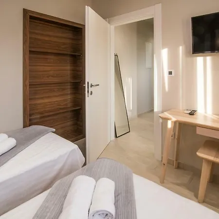 Imperia Apartment *