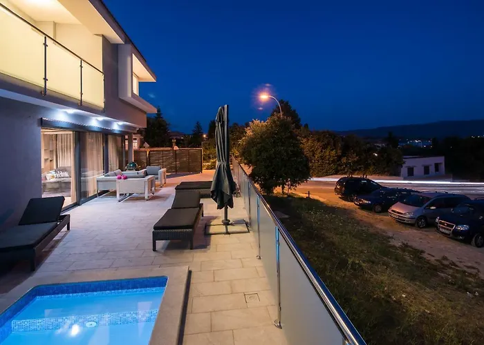 Luxury Imperia *